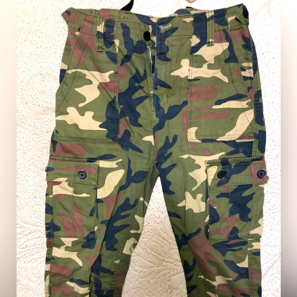 Cargo camo